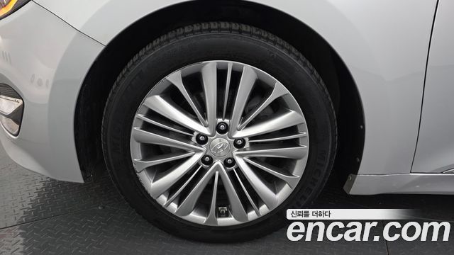Hyundai Aslan 2015 — photo 5