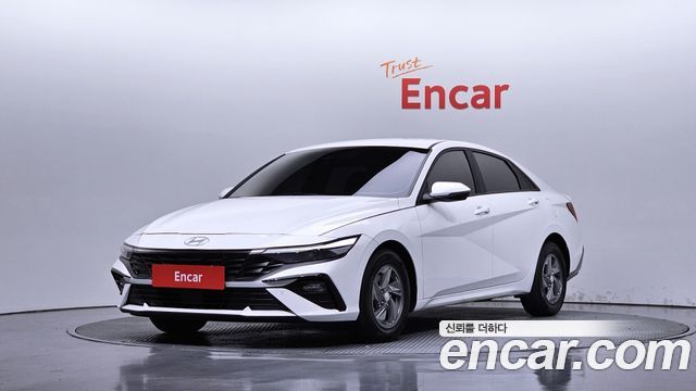 Hyundai AVANTE 2024 — photo 1