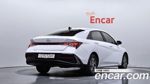 Hyundai AVANTE 2024 — photo 2