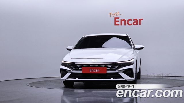 Hyundai AVANTE 2024 — photo 3