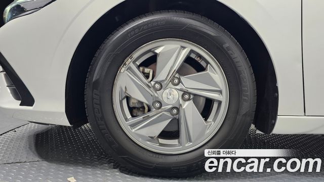 Hyundai AVANTE 2024 — photo 5