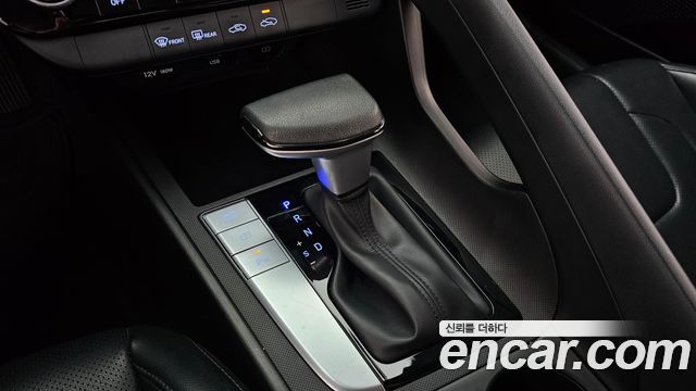 Hyundai AVANTE 2024 — photo 9