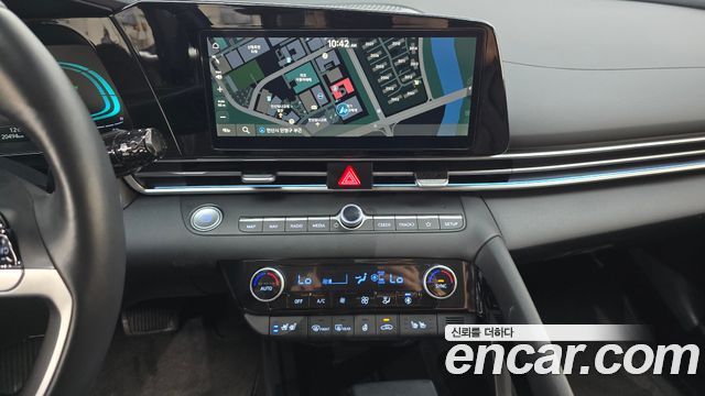 Hyundai AVANTE 2024 — photo 18