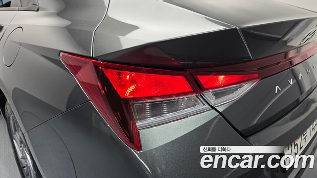 Hyundai AVANTE 2024 — photo 9