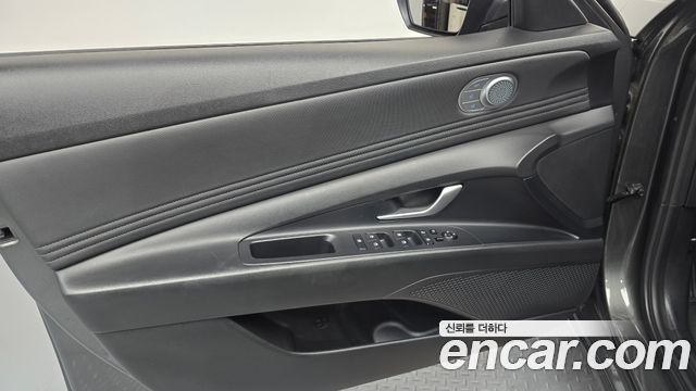 Hyundai AVANTE 2024 — photo 14