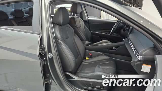 Hyundai AVANTE 2024 — photo 16