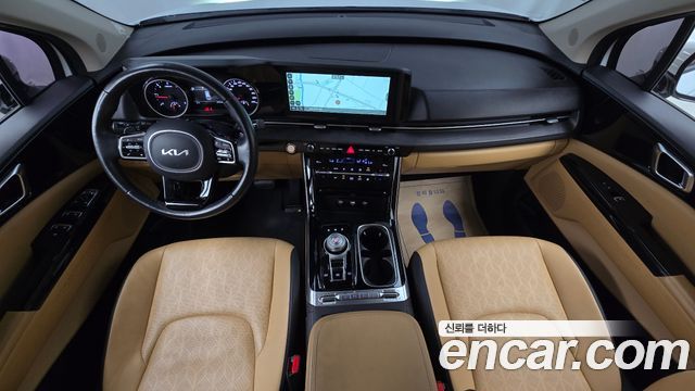 Kia Canival 2023 — photo 10