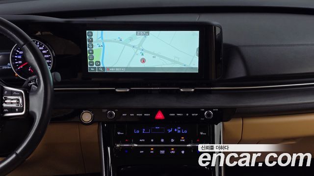 Kia Canival 2023 — photo 19