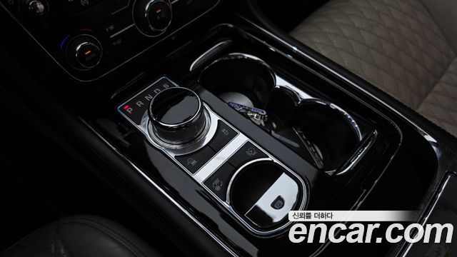 Jaguar XJ 2019 — photo 9
