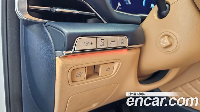 Genesis GV80 2020 — photo 16