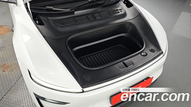 Tesla Model Y 2026 — photo 6