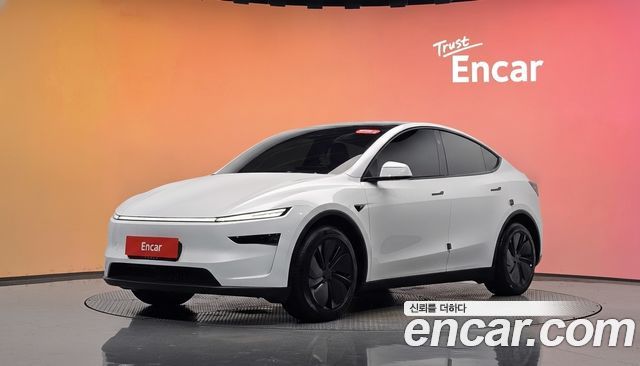Tesla Model Y 2026 — photo 1