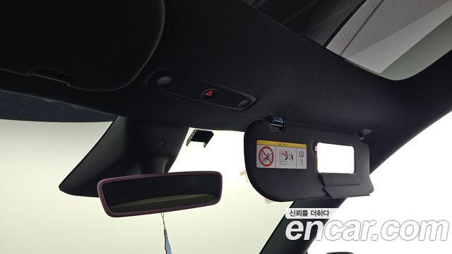 Tesla Model Y 2026 — photo 33
