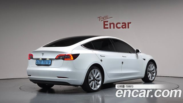 Tesla Model 3 2020 — photo 2