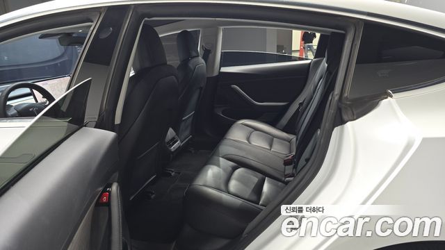 Tesla Model 3 2020 — photo 17