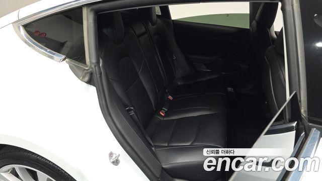 Tesla Model 3 2020 — photo 18