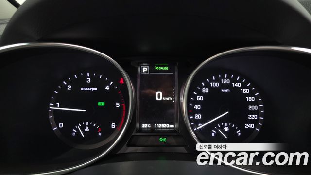 Hyundai Santafe 2016 — photo 11