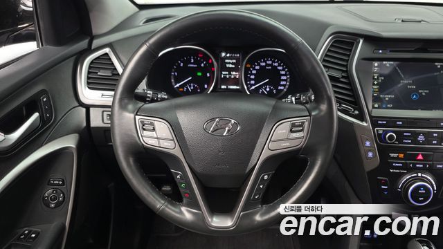 Hyundai Santafe 2016 — photo 19