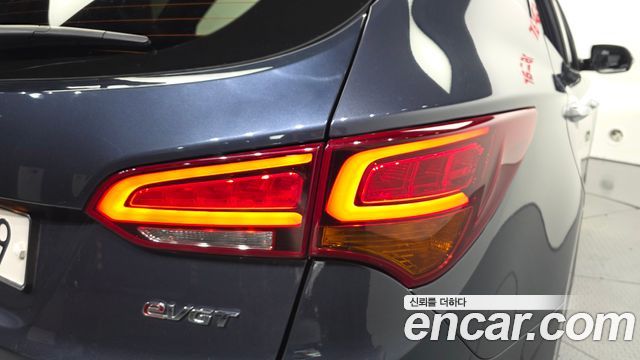Hyundai Santafe 2016 — photo 9