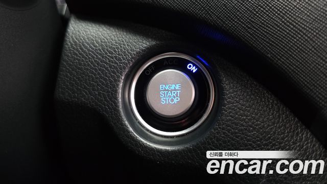 Hyundai Santafe 2016 — photo 28