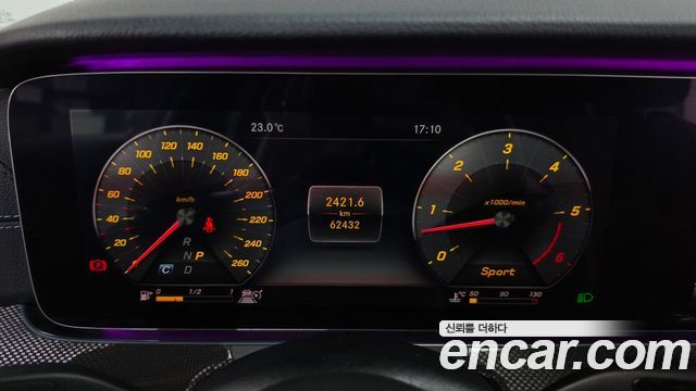 Mercedes-Benz CLS-Class 2019 — photo 11