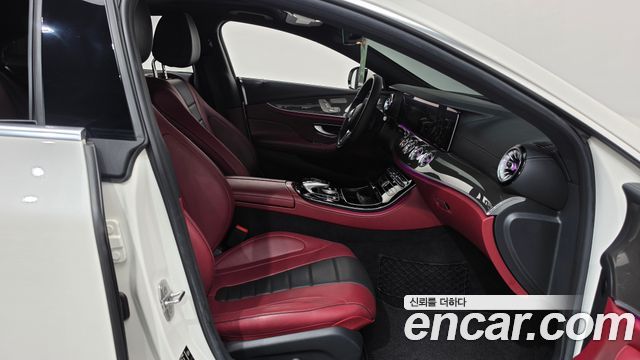 Mercedes-Benz CLS-Class 2019 — photo 16