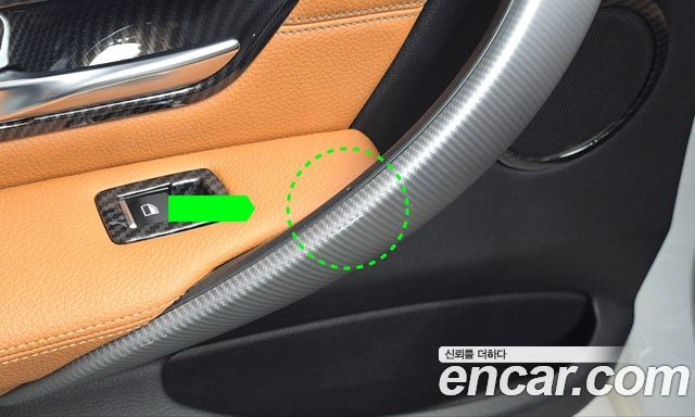 BMW 3-Series 2018 — photo 29