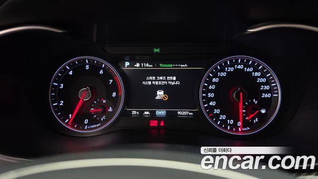 Genesis G70 2019 — photo 11