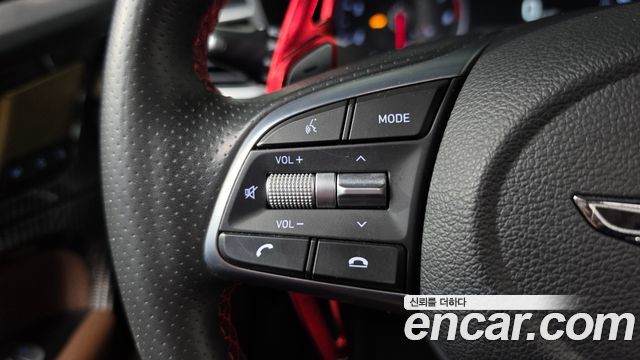 Genesis G70 2019 — photo 22