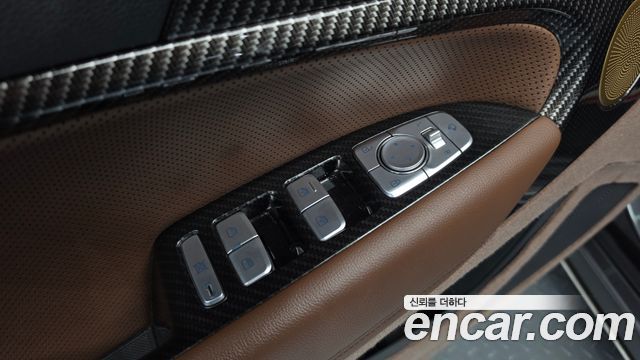 Genesis G70 2019 — photo 40