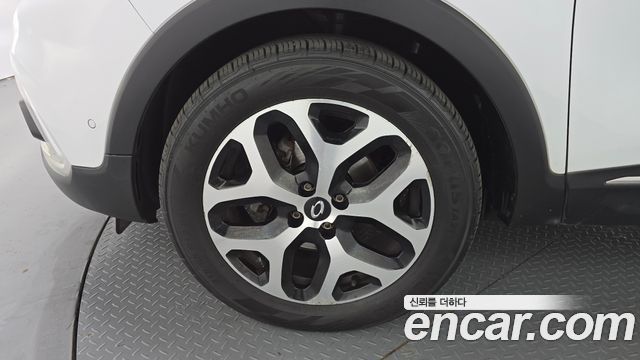 Renault Korea QM3 2018 — photo 5