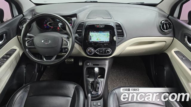 Renault Korea QM3 2018 — photo 10