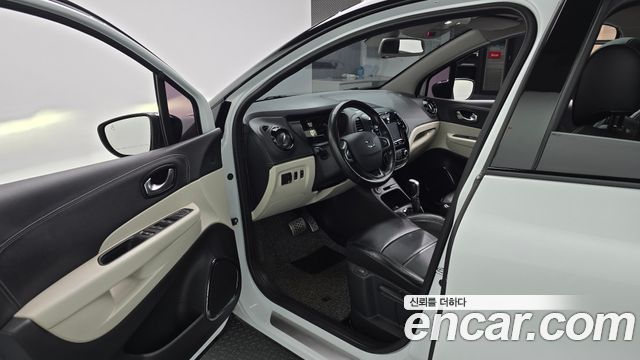 Renault Korea QM3 2018 — photo 13