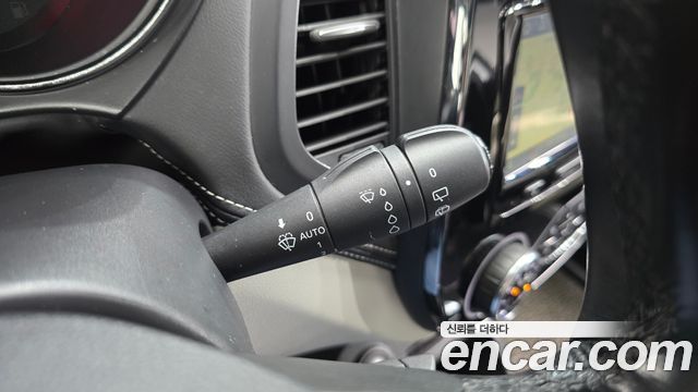 Renault Korea QM3 2018 — photo 26