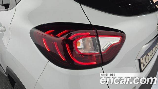 Renault Korea QM3 2018 — photo 9