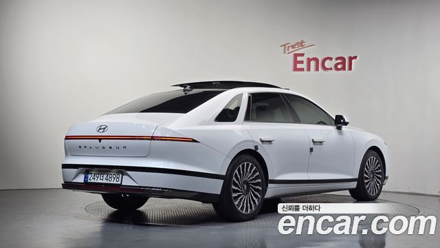 Hyundai Grandeur 2023 — photo 2