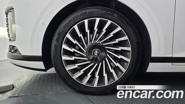 Hyundai Grandeur 2023 — photo 5
