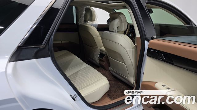 Hyundai Grandeur 2023 — photo 17