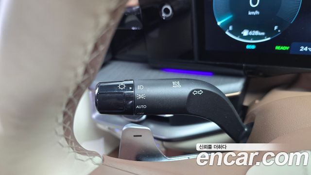 Hyundai Grandeur 2023 — photo 28