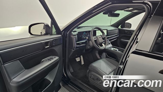 Hyundai Santafe 2025 — photo 13