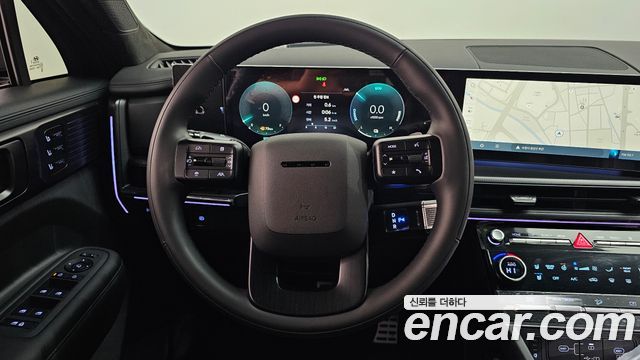 Hyundai Santafe 2025 — photo 19