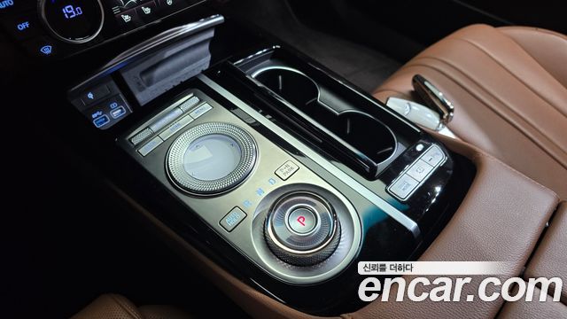 Genesis G80 2022 — photo 12
