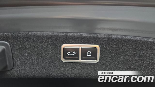 Genesis G80 2022 — photo 21