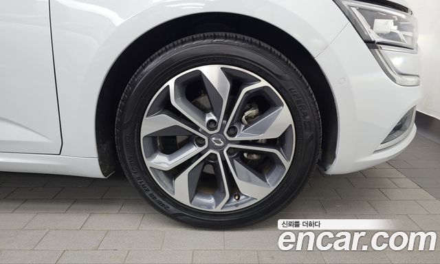 Renault Korea SM6 2020 — photo 7