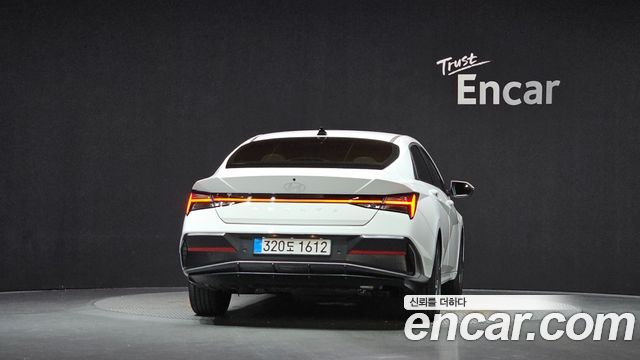 Hyundai AVANTE 2026 — photo 4