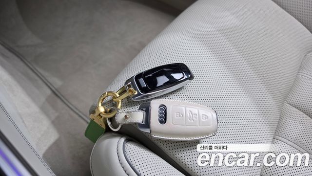 Audi A7 2025 — photo 21