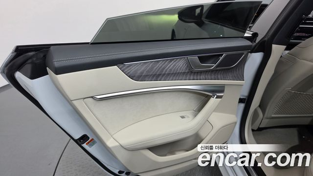 Audi A7 2025 — photo 15