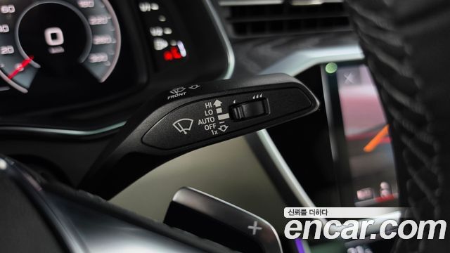 Audi A7 2025 — photo 29