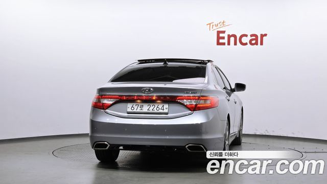 Hyundai Grandeur 2015 — photo 4