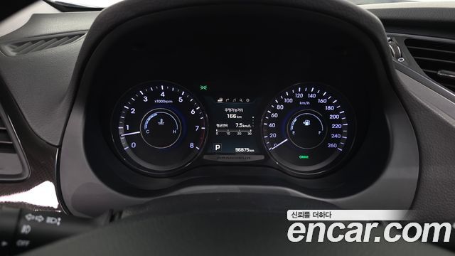 Hyundai Grandeur 2015 — photo 8